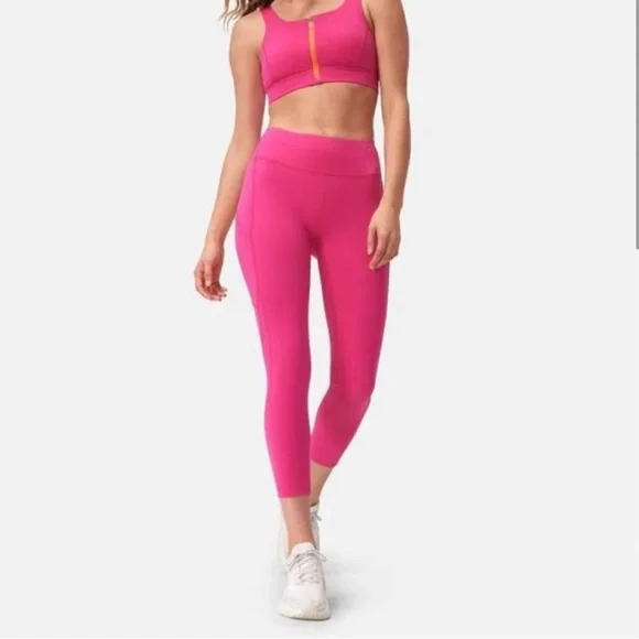 Outdoor Voices Zoom 1/2 Leggings Size XS Winecup Pink